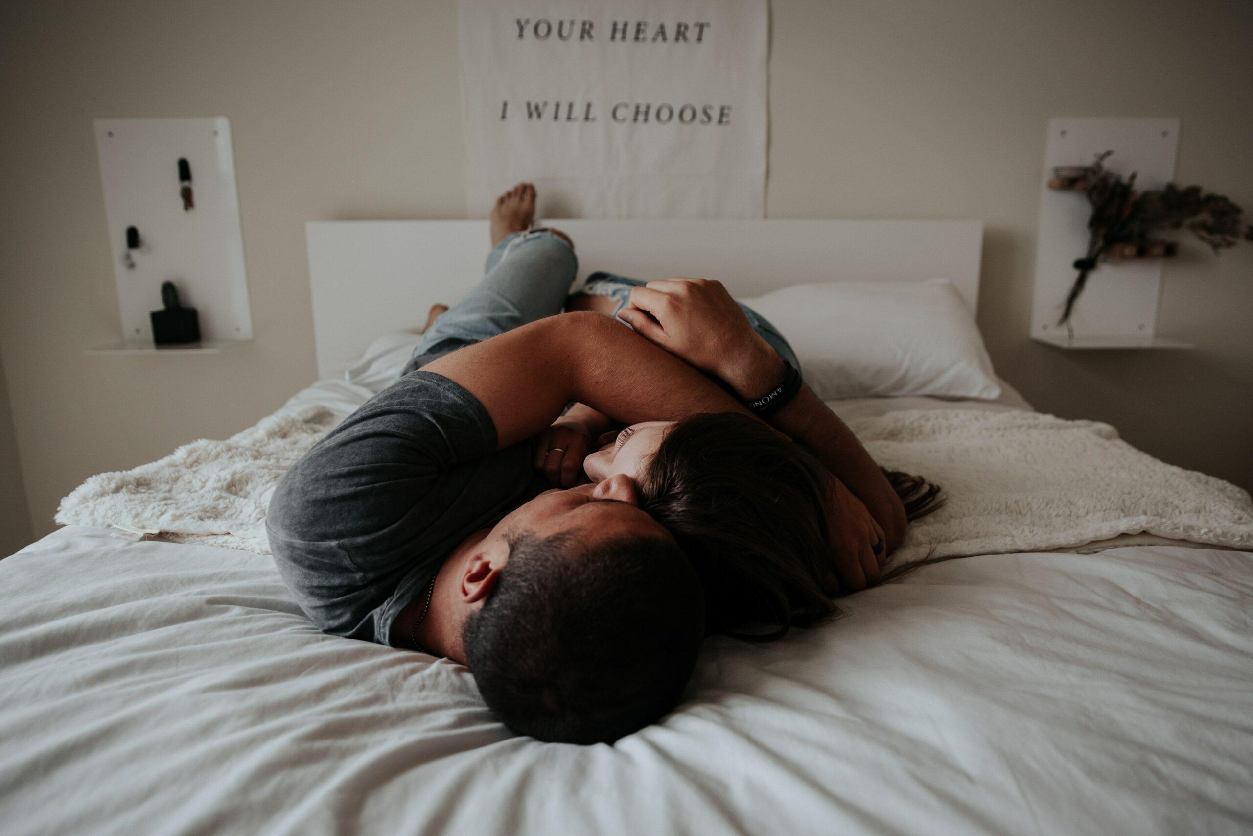 Platonic Cuddling: What It Is, and How to Enjoy It Without